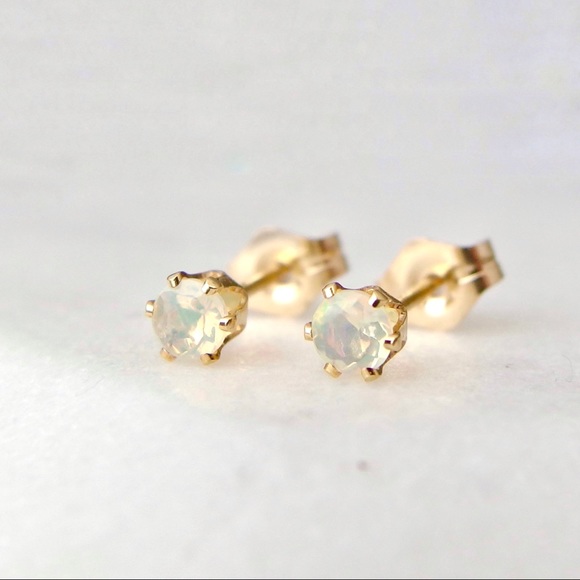 3mm genuine opal stud earrings 14k GF - Picture 3 of 12